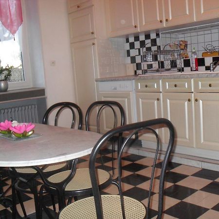 Gite De Peche Saint-Ellier-du-Maine Δωμάτιο φωτογραφία
